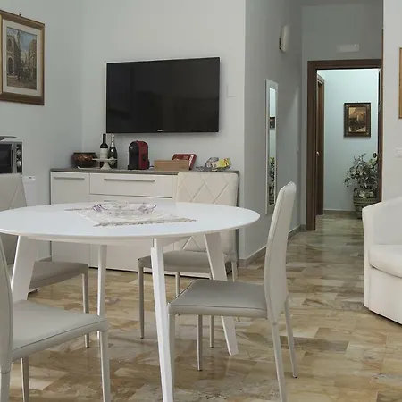 La Maison De Julie Apartamento Vico Equense